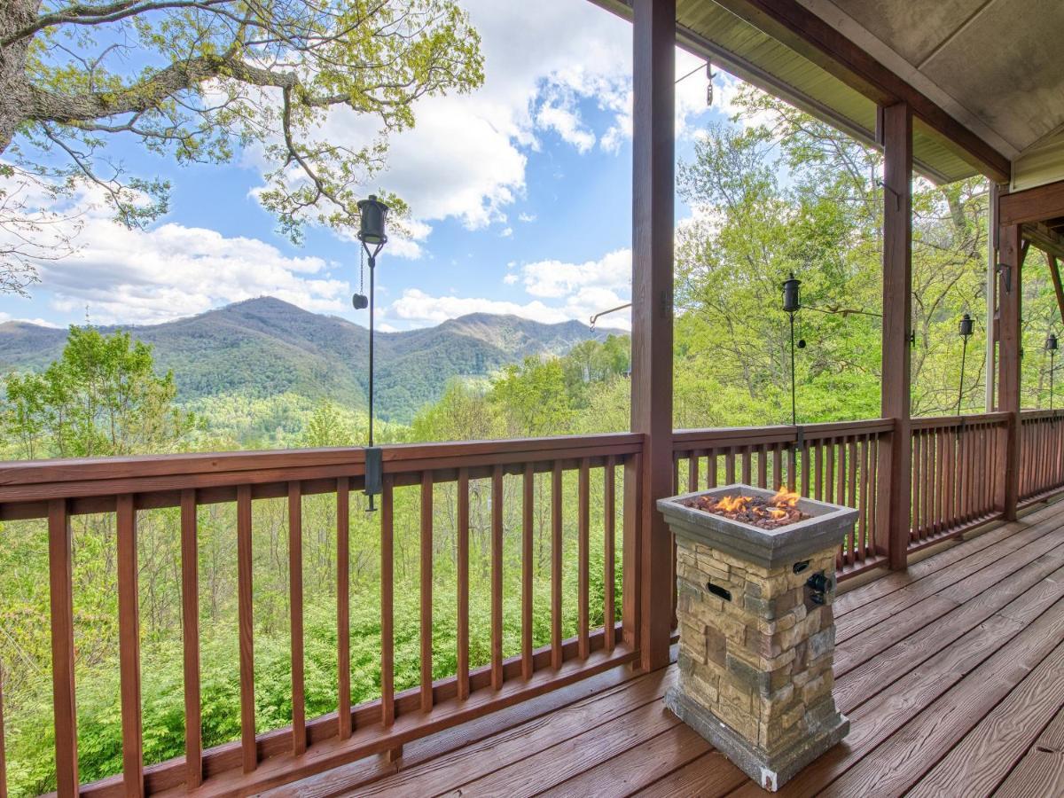 Bonnie View 21 - Amazing Smoky Mountain Retreat With Beautiful Scenic Views! Home Maggie Valley Esterno foto